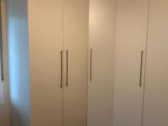 Eckschrank in weiß