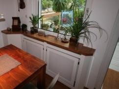 Sideboard weiß mit Naturholzplatte