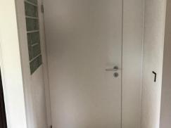 Zimmertüre geschlossen weiß 2
