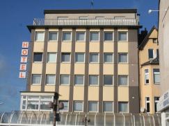 Kunststoff-Fenster in weiß für Hotel