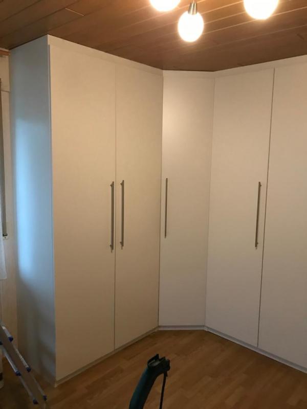 Eckschrank in weiß